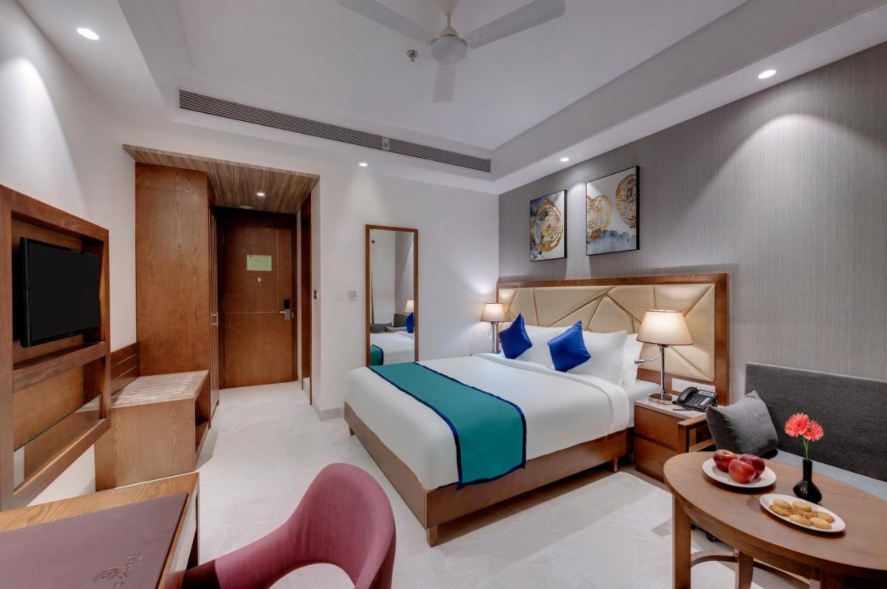 Click Hotel Aurangabad Extérieur photo